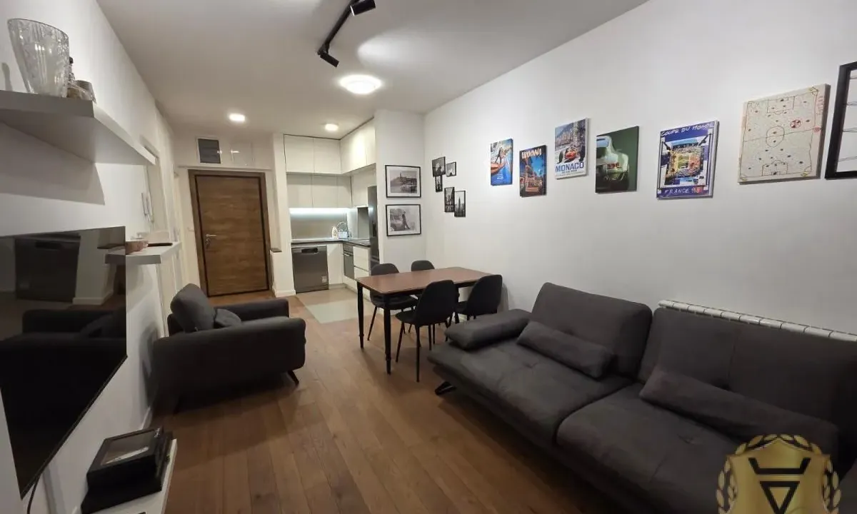 Izdavanje, dvosoban stan, 43m², Gradska Bolnica, Zvezdara Sve Podlokacije