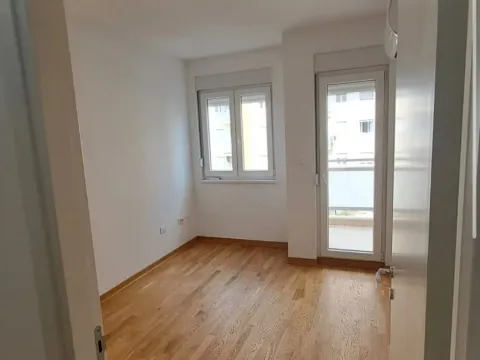 Rent, two bedroom apartment, 65m², Zagorič, Podgorica - image 3