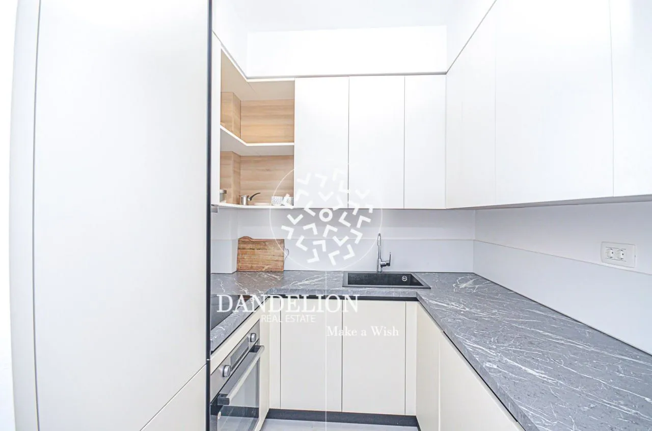 Rent, four bedroom apartment, 136m², Master Kvart, Podgorica