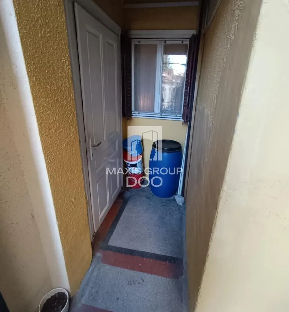 Sale, three bedroom apartment, 96m², Kalenić Pijaca, Vračar Sve Podlokacije