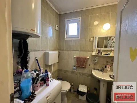 Prodaja, dvosoban stan, 61m², Salajka, Novi Sad Sve Podlokacije - image 9