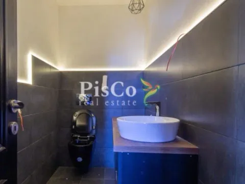 Izdavanje, poslovni prostor, 84m², Centar, Nikšić - image 6