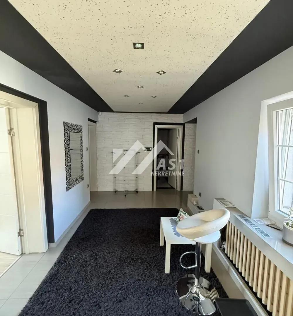 Rent, house, 130m², Salajka, Novi Sad Sve Podlokacije