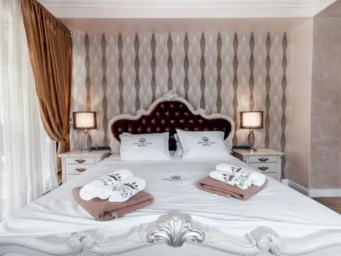 Prodaja, trosoban stan, 400m², Centar, Budva - image 8