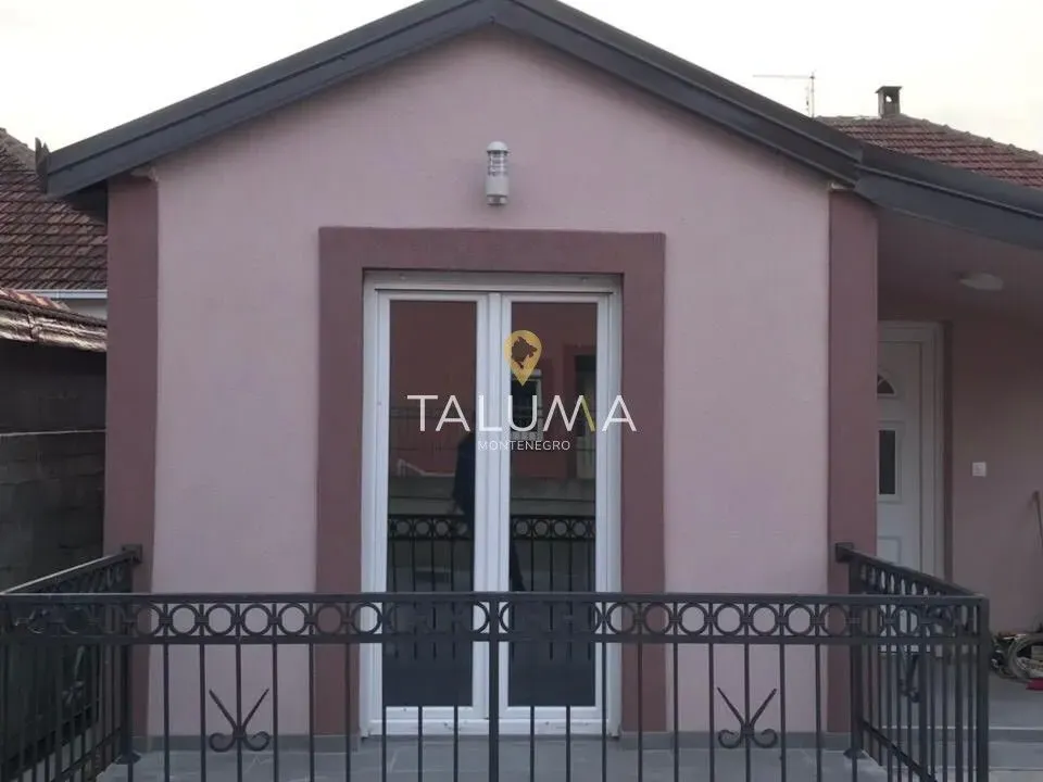 Rent, one bedroom apartment, 20m², Tološi, Podgorica