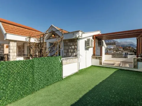 Sale, house, 234m², Tivat, Crna Gora - image 6