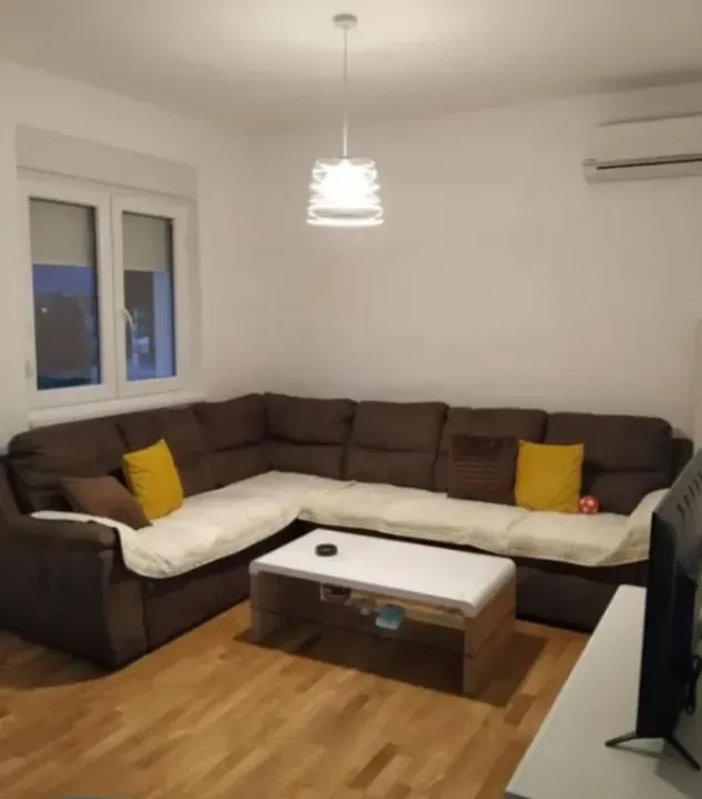 Prodaja, jednosoban stan, 48m², Zagorič, Podgorica