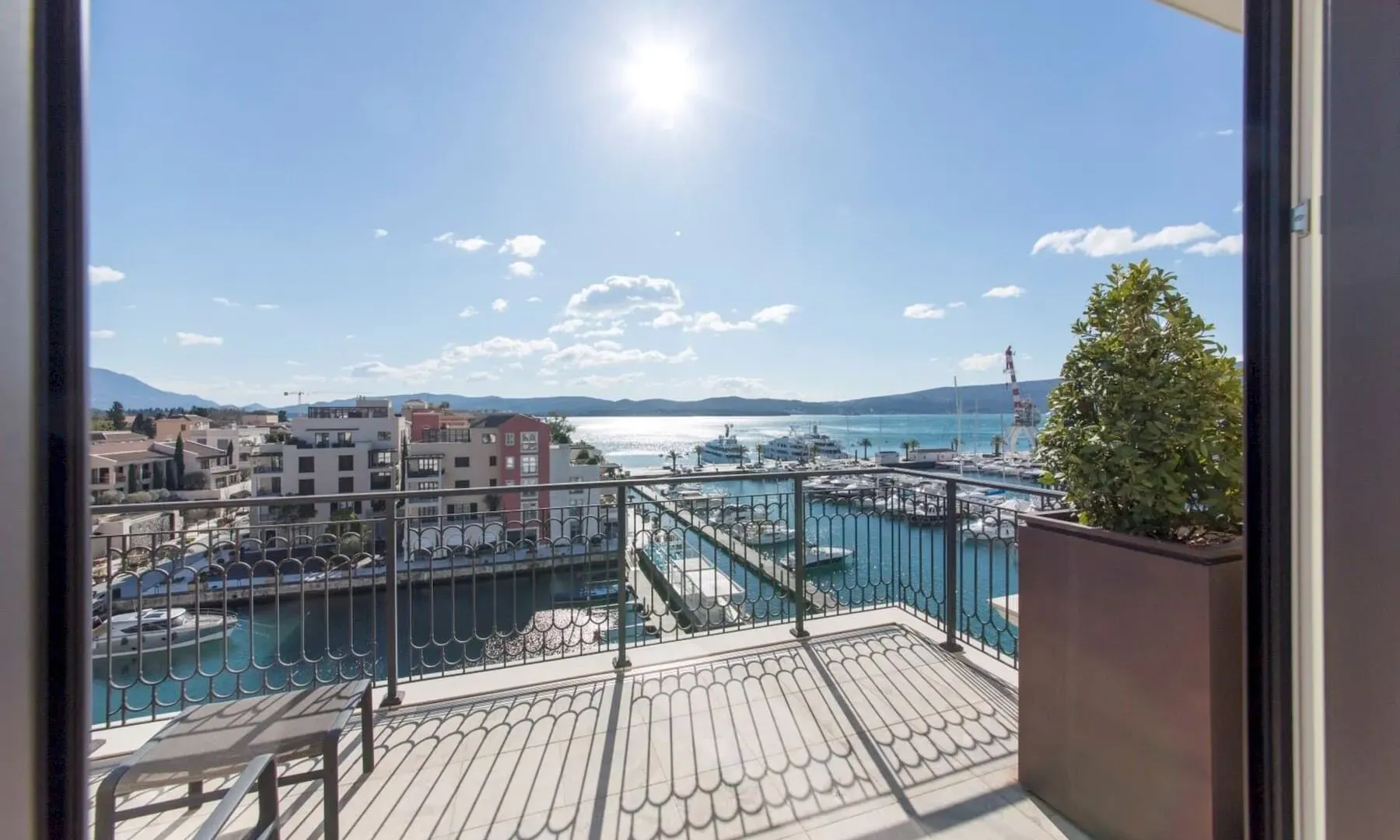 Sale, three bedroom apartment, 236m², Porto Montenegro, Tivat
