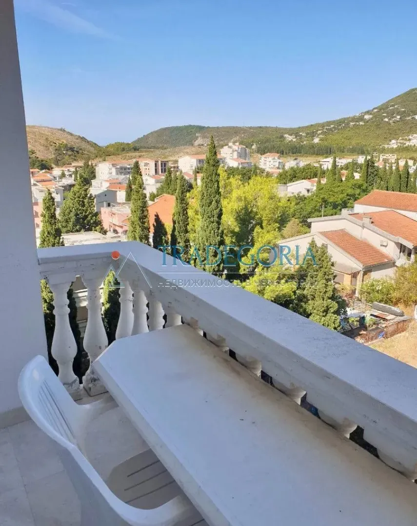 Prodaja, trosoban stan, 90m², Sutomore, Bar