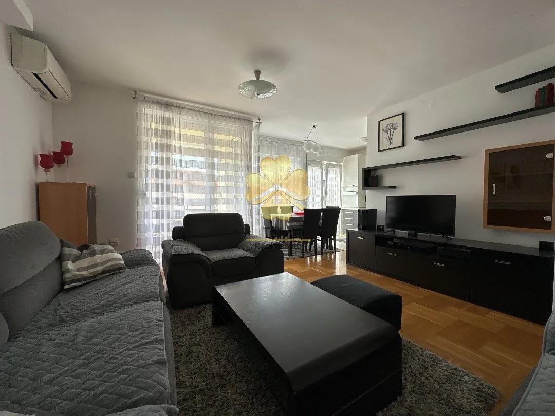 Rent, two bedroom apartment, 75m², Blok 9, Podgorica