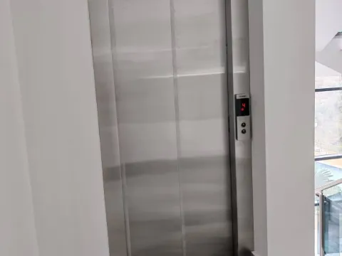 Sale, one bedroom apartment, 44m², Bečići, Budva - image 10