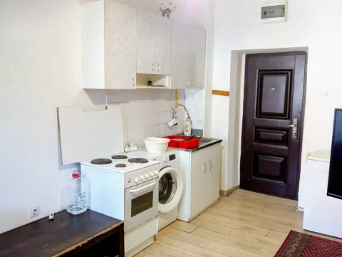 Rent, apartment, 16m², Kanarevo Brdo, Beograd - image 4