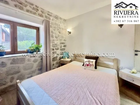 Sale, house, 220m², Stoliv, Kotor - image 9