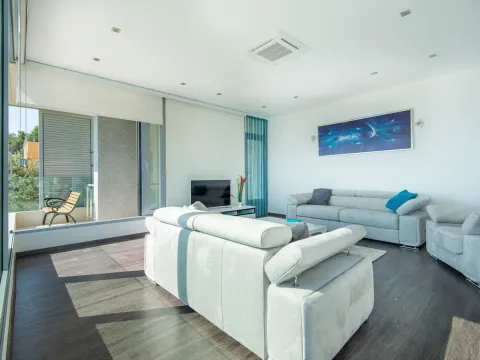 Prodaja, kuća, 310m², Kavač, Kotor - image 9