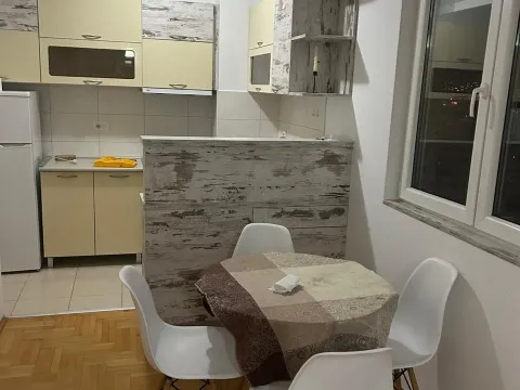 Rent, one bedroom apartment, 43m², Tuški Put, Podgorica - image 7