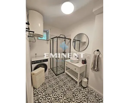 Rent, two bedroom apartment, 43m², Zemun Centar, Zemun Sve Podlokacije - image 9