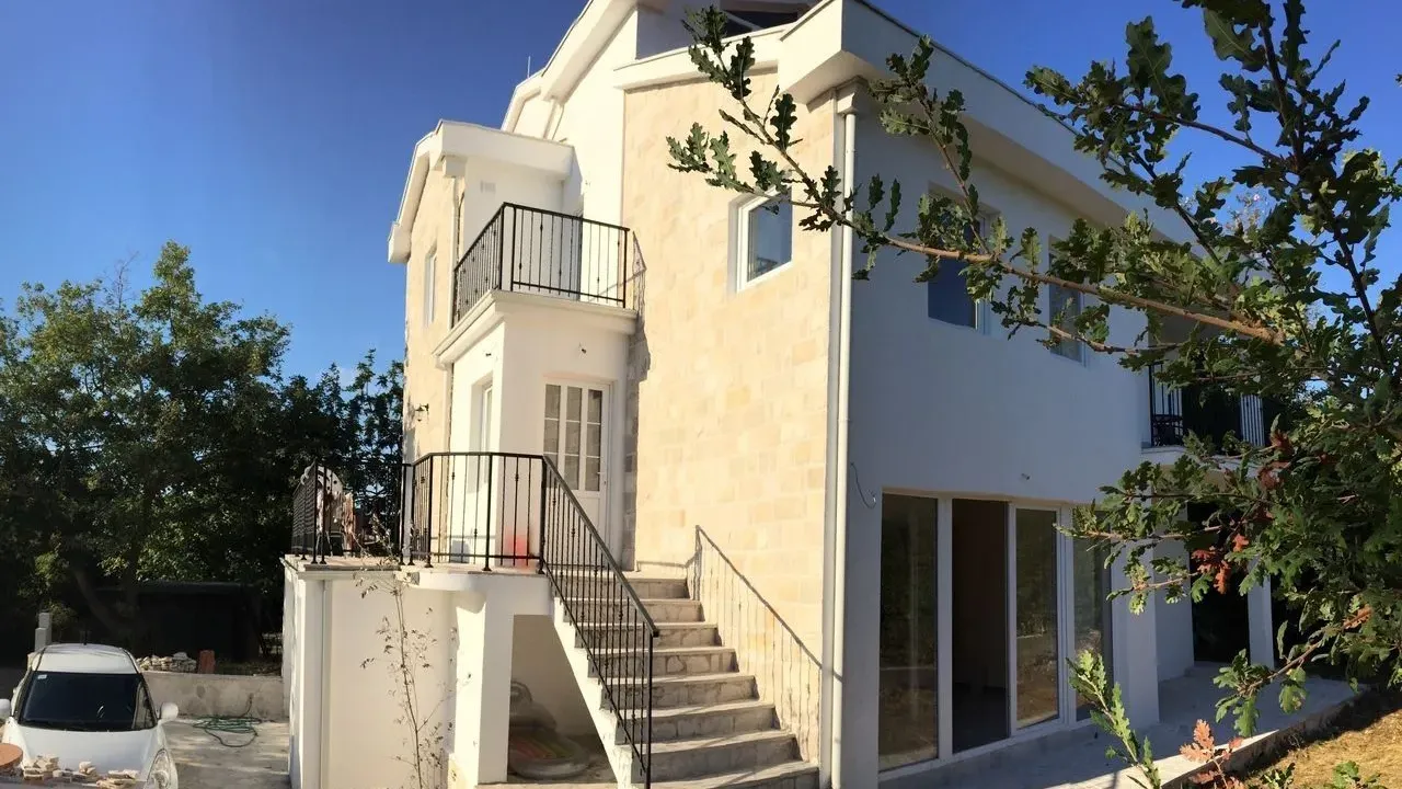 Prodaja, kuća, 230m², Radovići, Tivat