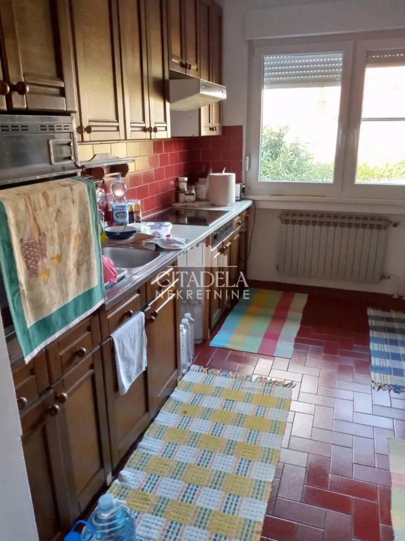 Sale, house, 399m², Arnajevo, Barajevo