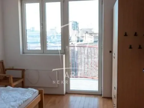 Prodaja, trosoban stan, 104m², Vračar Hram, Vračar Sve Podlokacije - image 2