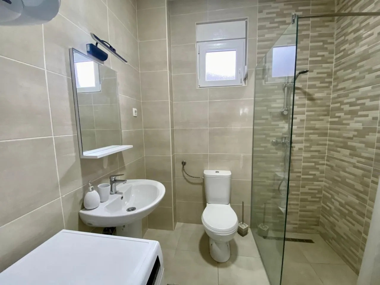 Prodaja, dvosoban stan, 58m², Bečići, Budva
