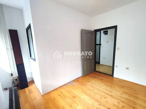 Sale, office space, 70m², Lesnina, Zrenjanin - image 8