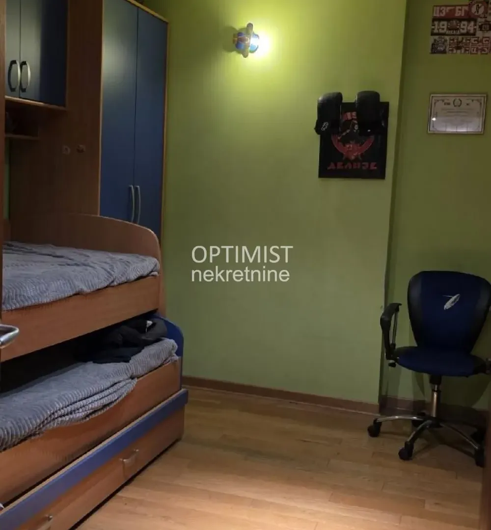 Prodaja, četvorosoban stan, 124m², Voždovac Sve Podlokacije, Beograd