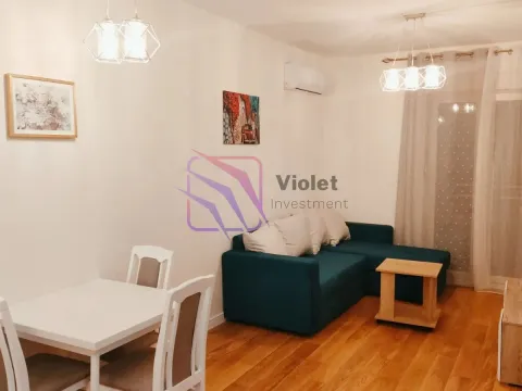 Rent, one bedroom apartment, 43m², City Kvart, Podgorica - image 1
