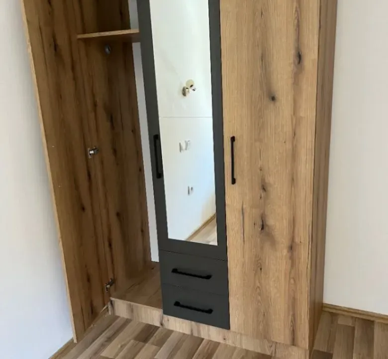 Rent, two bedroom apartment, 80m², Centar, Cetinje