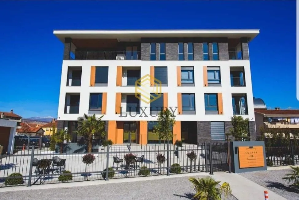 Izdavanje, jednosoban stan, 40m², City Kvart, Podgorica