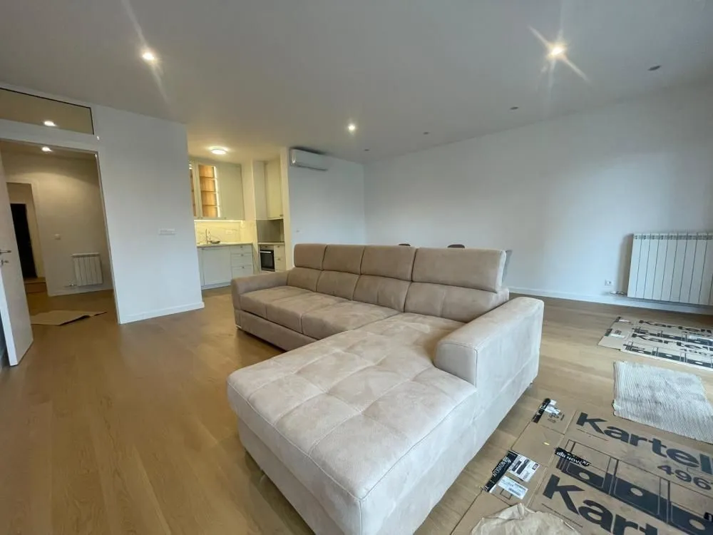 Rent, three bedroom apartment, 99m², Vračar Hram, Vračar Sve Podlokacije