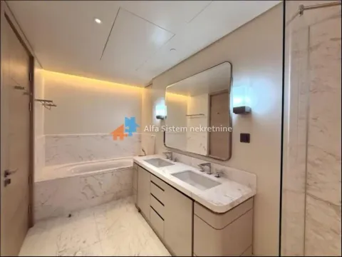 Izdavanje, trosoban stan, 98m², Savski Venac, Beograd - image 18