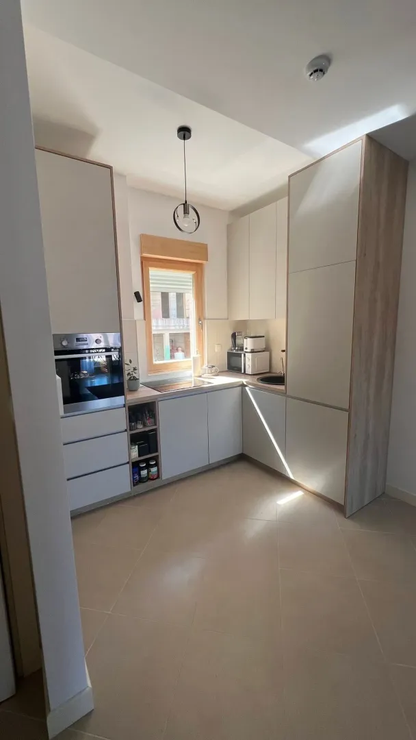 Prodaja, trosoban stan, 62m², Dobrota, Kotor