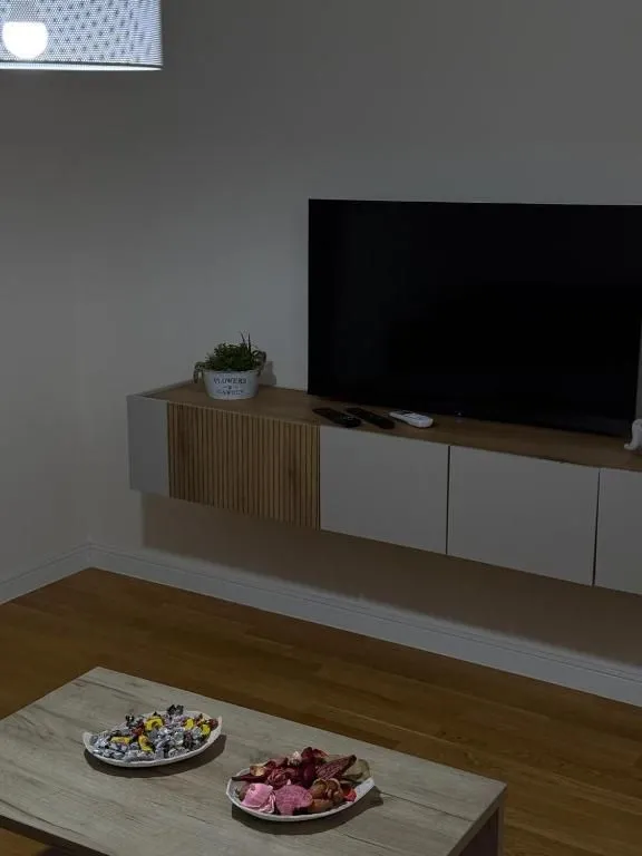 Stan-na-dan, jednosoban stan, 39m², Pobrežje, Podgorica
