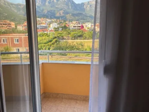 Daily-rent, one bedroom apartment, 50m², Ilino, Bar - image 8