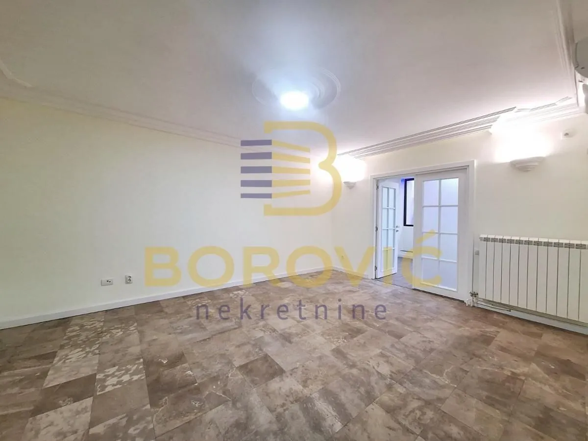 Rent, four bedroom apartment, 65m², Lekino Brdo, Voždovac Sve Podlokacije