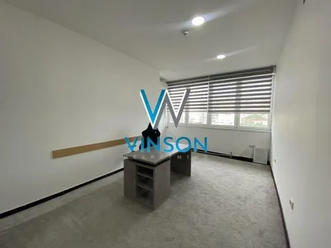 Izdavanje, poslovni prostor, 1050m², Novo naselje, Novi Sad - image 15