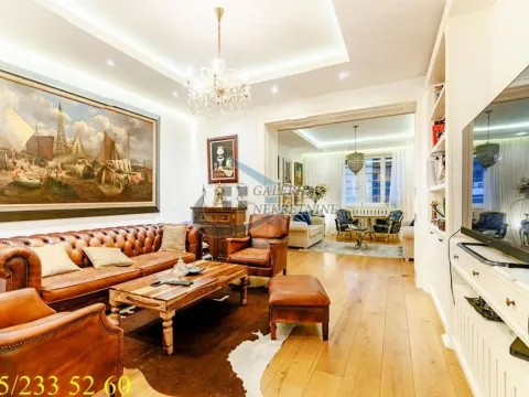 Prodaja, trosoban stan, 95m², Stari Grad, Beograd - image 26