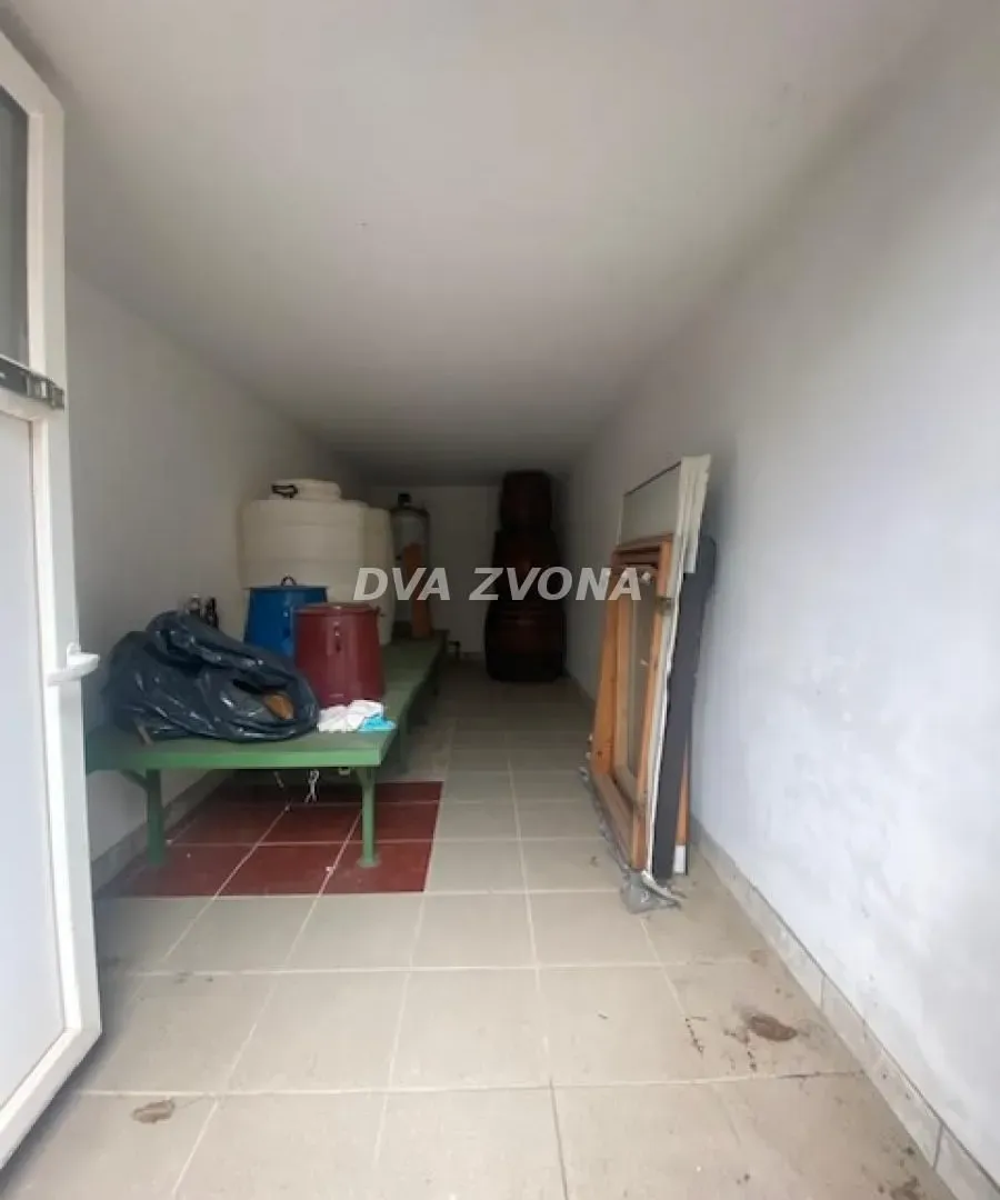 Prodaja, kuća, 93m², Čortanovci, Inđija