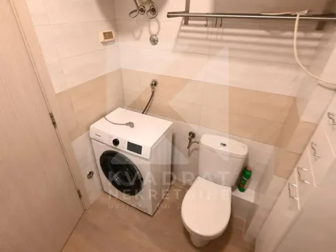 Prodaja, jednosoban stan, 43m², Stari Aerodrom, Podgorica - image 10