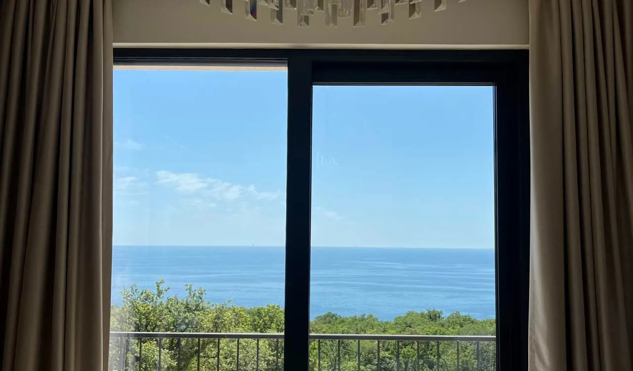 Sale, house, 220m², Rijeka Reževići, Budva