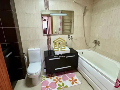 Prodaja, dvosoban stan, 86m², Centar, Bar - image 13