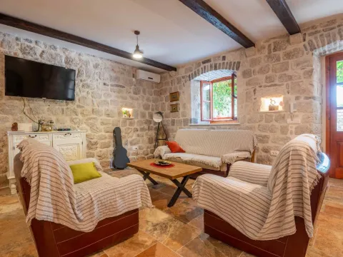 Prodaja, kuća, 415m², Dobrota, Kotor - image 10