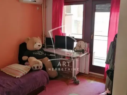 Prodaja, četvorosoban stan, 109m², Crveni Krst, Beograd - image 14