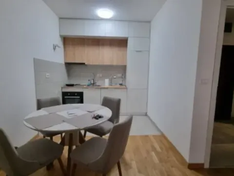 Izdavanje, jednosoban stan, 57m2, Ljubović, Podgorica Izdavanje, jednosoban stan, 57m2, Ljubović, Podgorica