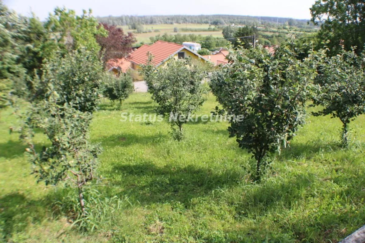 Prodaja, kuća, 220m², Ledinci, Petrovaradin