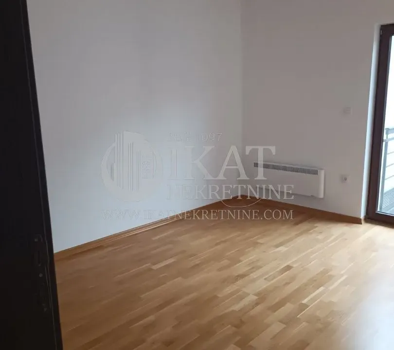 Prodaja, jednosoban stan, 39m², Zova, Zlatibor