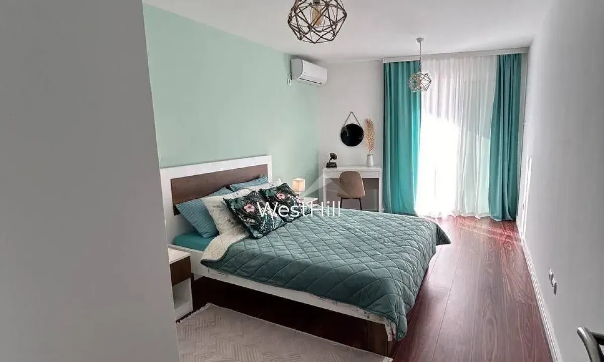 Sale, two bedroom apartment, 85m², Petrovac, Budva