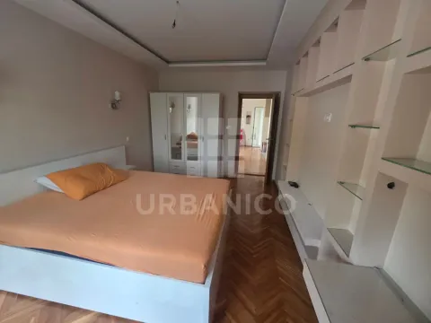Izdavanje, jednosoban stan, 68m², Centar, Podgorica - image 8