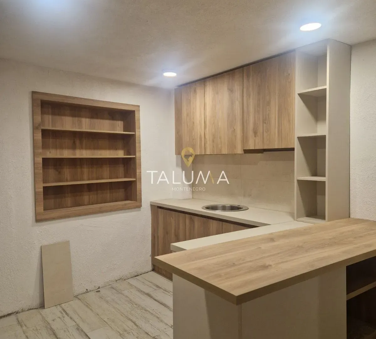 Rent, studio apartment, 42m², Stara Varoš, Podgorica