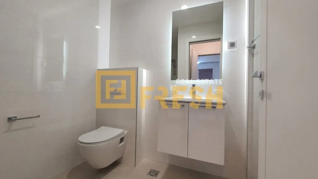 Prodaja, trosoban stan, 104m², Stari Aerodrom, Podgorica